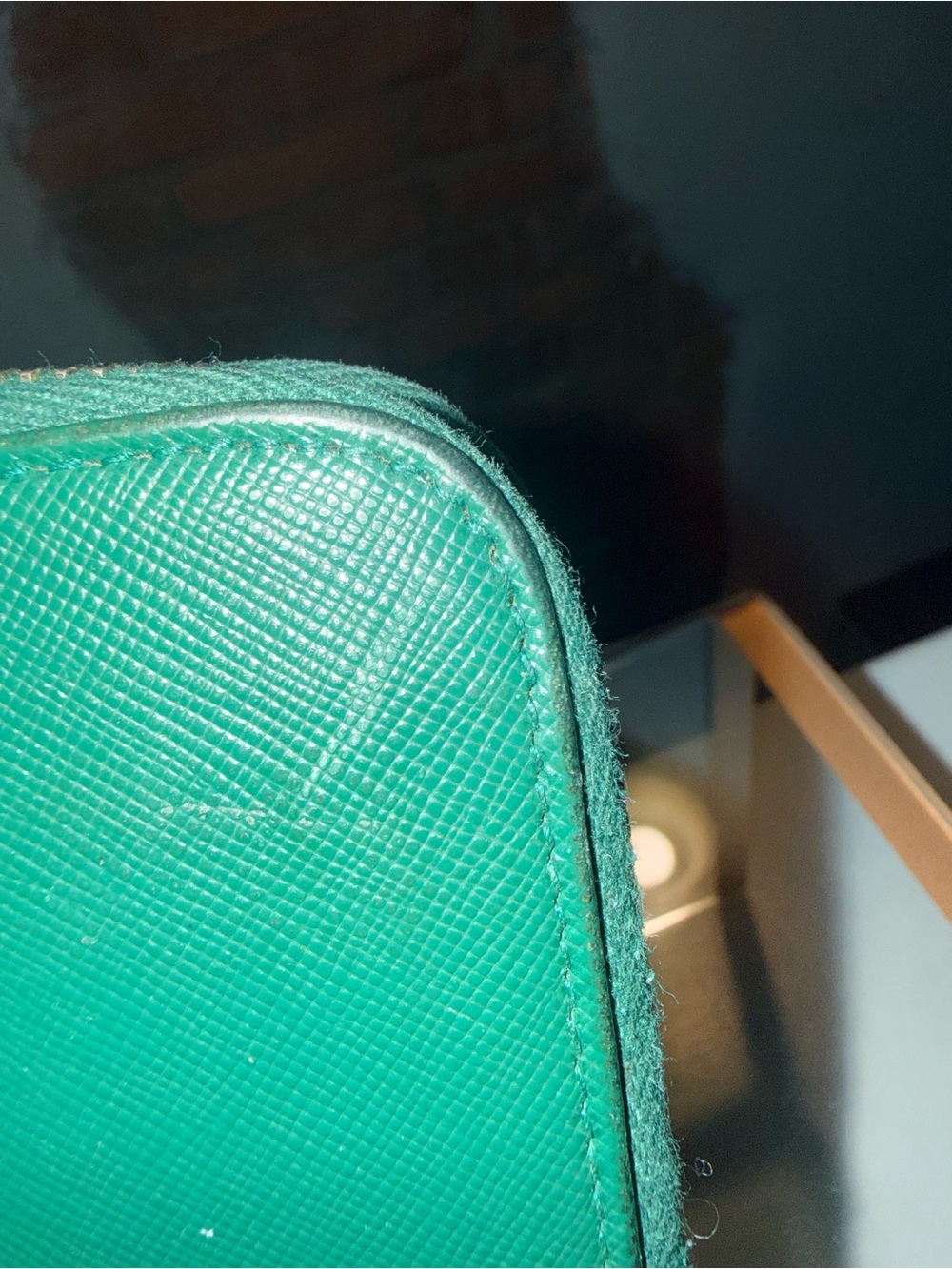 Authentic Prada Emerald Green Saffiano Zip Around Wallet Limited Edition - Picture 13 of 13